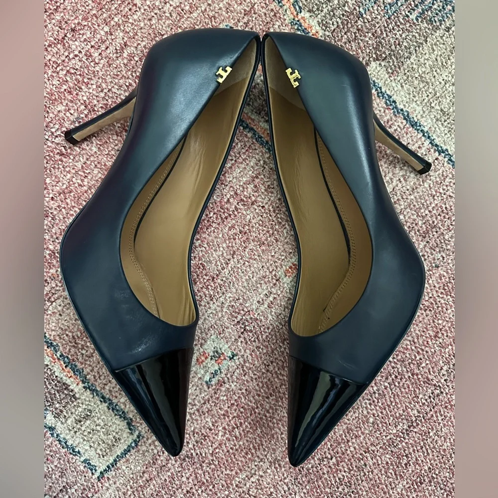 Tory Burch Penelope navy cap-toe pumps with a 3.35-inch stiletto heel - Picture 5 of 6